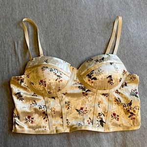 Vintage styled Crop Top